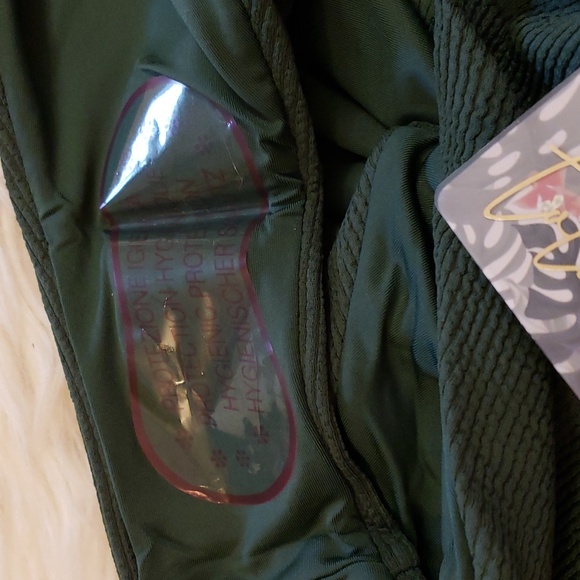 Toluca Swim Venus Midi Long Cross-back one-piece - Palm - Picture 5 of 12